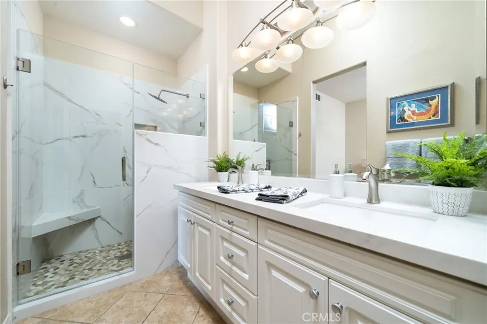 704 W 1st Street Claremont, CA 91711