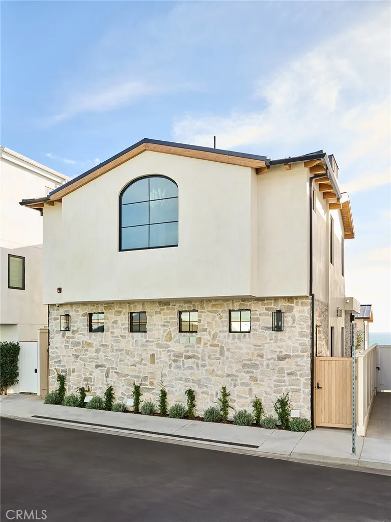 409 Bayview Drive Manhattan Beach, CA 90266