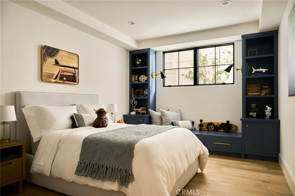 409 Bayview Drive Manhattan Beach, CA 90266