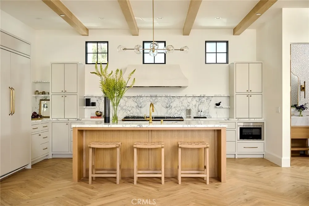 409 Bayview Drive Manhattan Beach, CA 90266