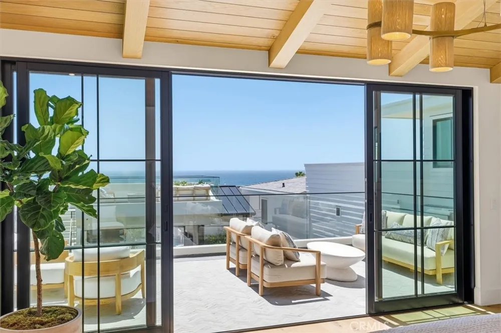 409 Bayview Drive Manhattan Beach, CA 90266