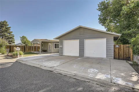 9118 Moselle Court