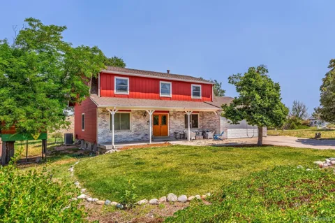 1004 Ridgeview Place