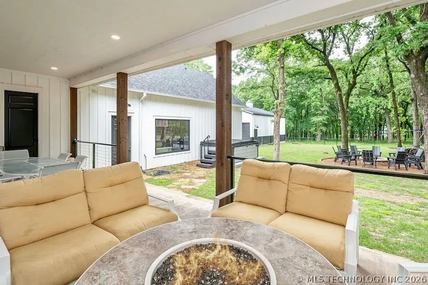 12427 Atlantic Drive Kingston, OK 73439