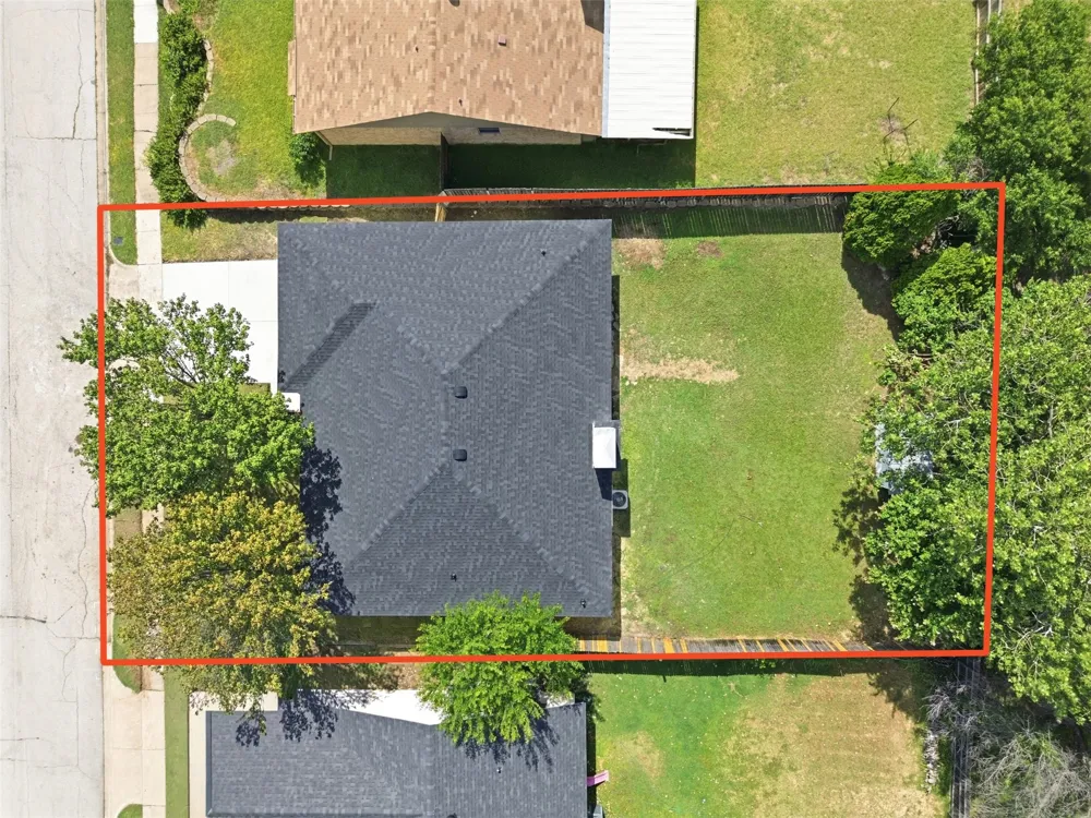 6461 Westridge Drive Watauga, TX 76148