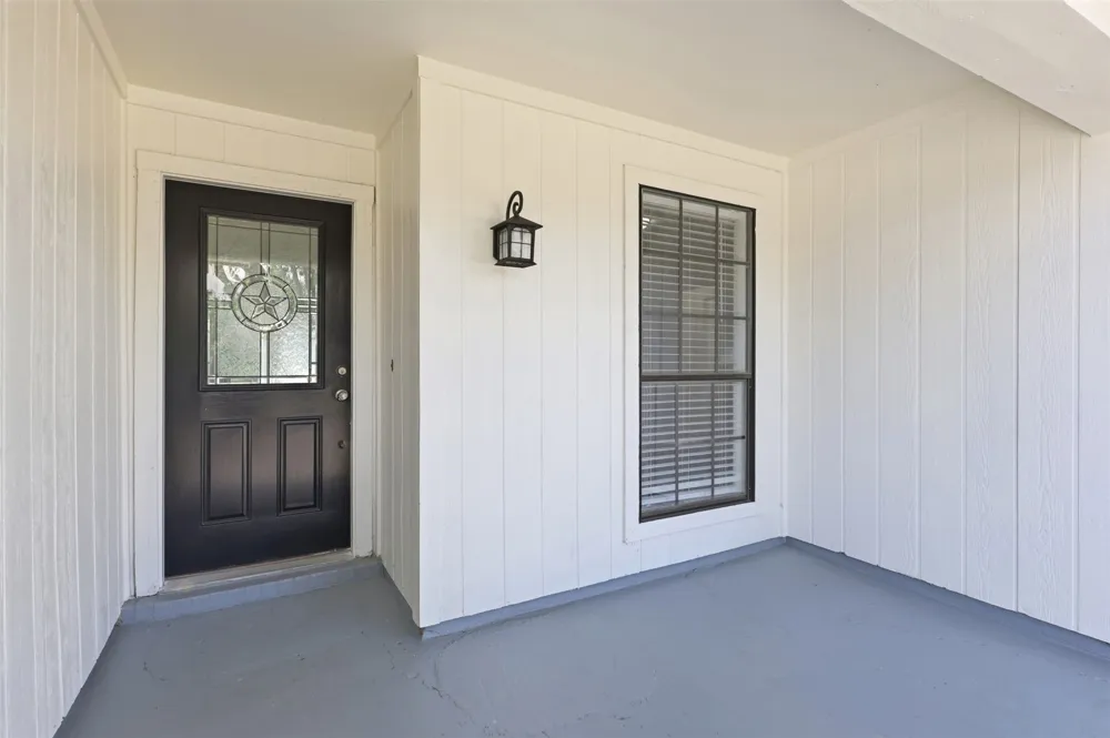 6461 Westridge Drive Watauga, TX 76148