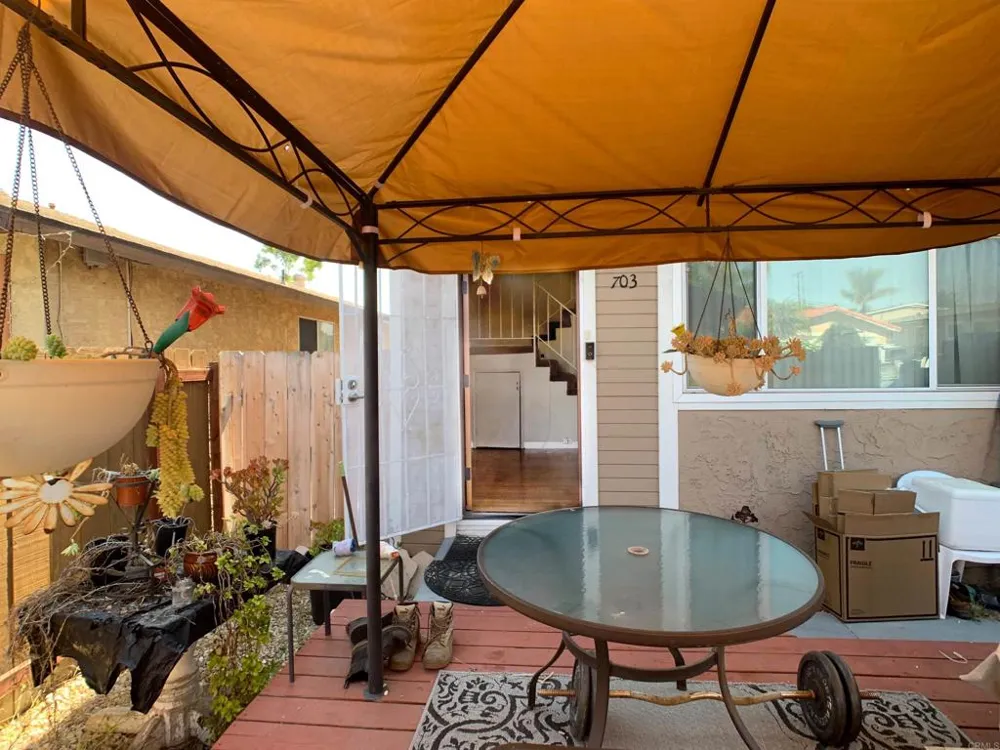 703 San Juhn St Spring Valley, CA 91977