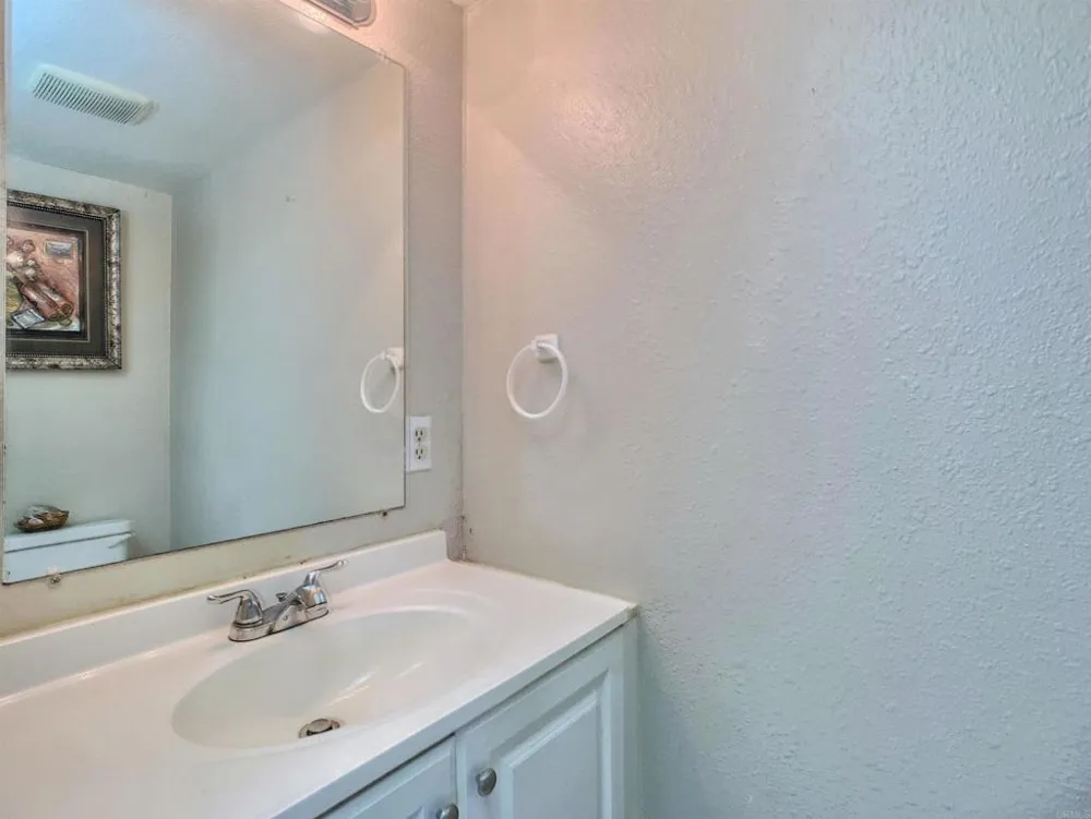 703 San Juhn St Spring Valley, CA 91977