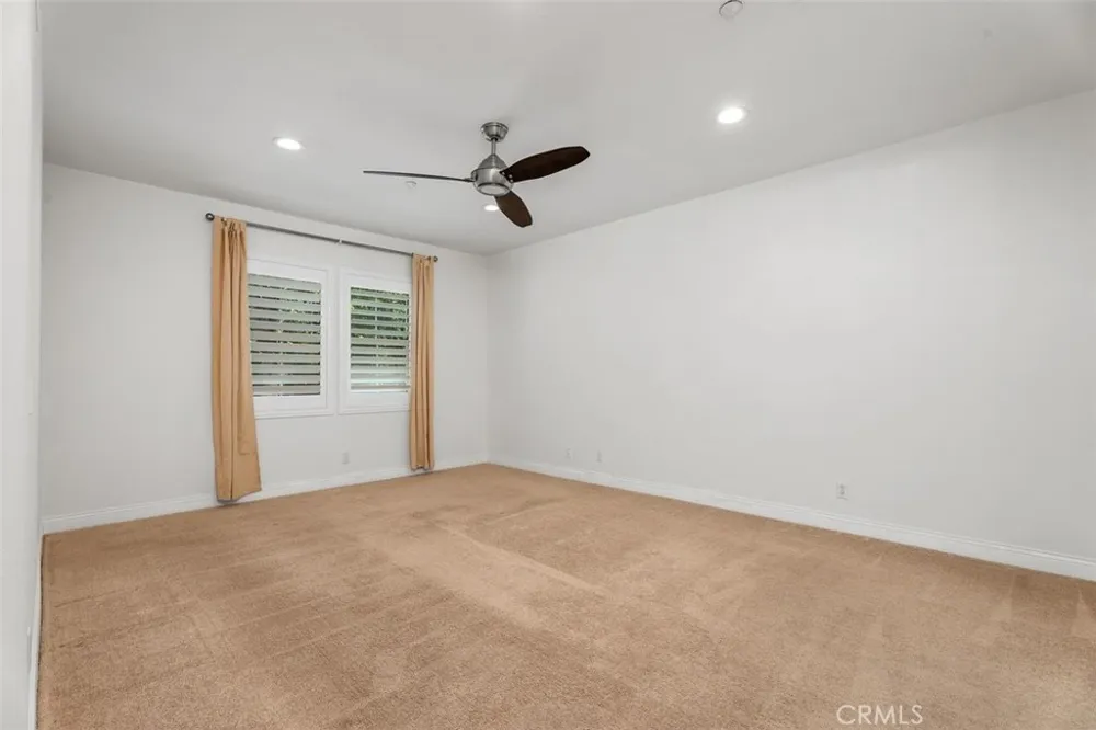 376 Quail Ridge Irvine, CA 92603