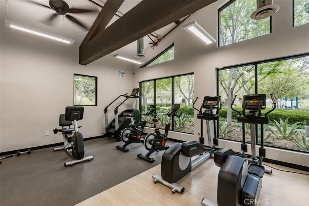 376 Quail Ridge Irvine, CA 92603