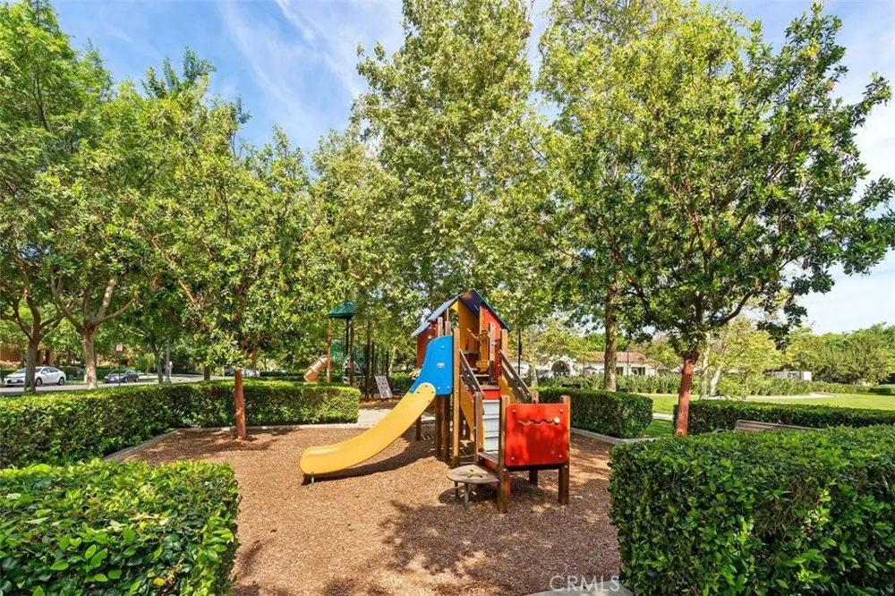 376 Quail Ridge Irvine, CA 92603