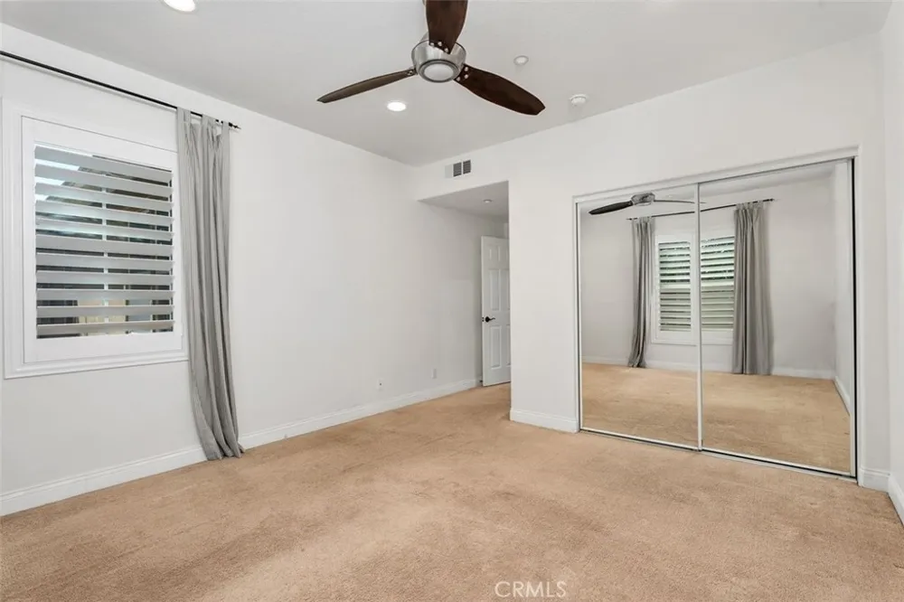 376 Quail Ridge Irvine, CA 92603