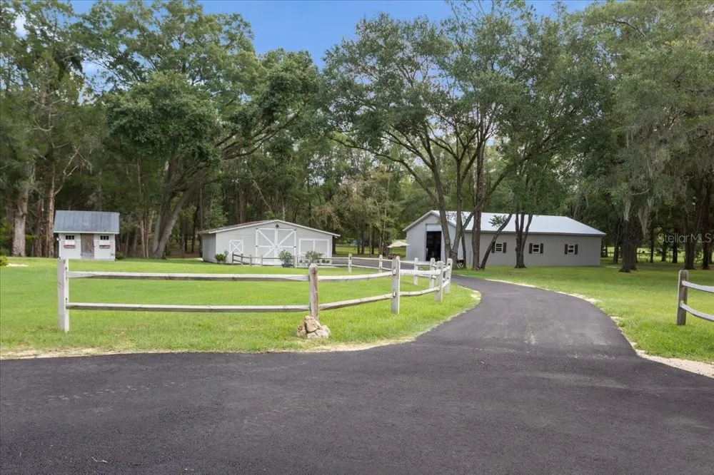 3201 NW 202 STREET Newberry, FL 32669