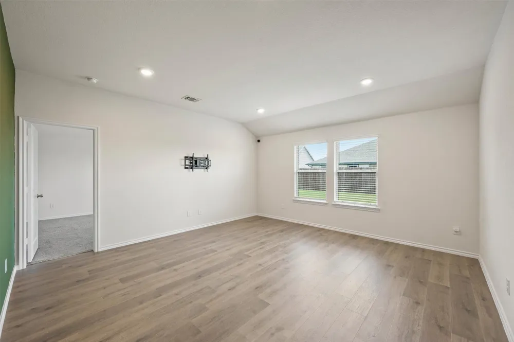 2315 Hydrangea Drive Pilot Point, TX 76258