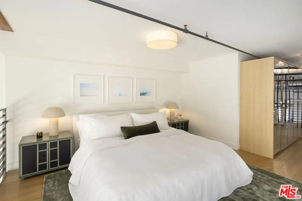 4115 Glencoe Avenue #414 Marina del Rey, CA 90292