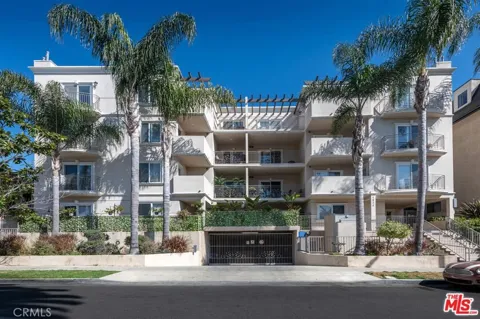 1920 Malcolm Avenue #401