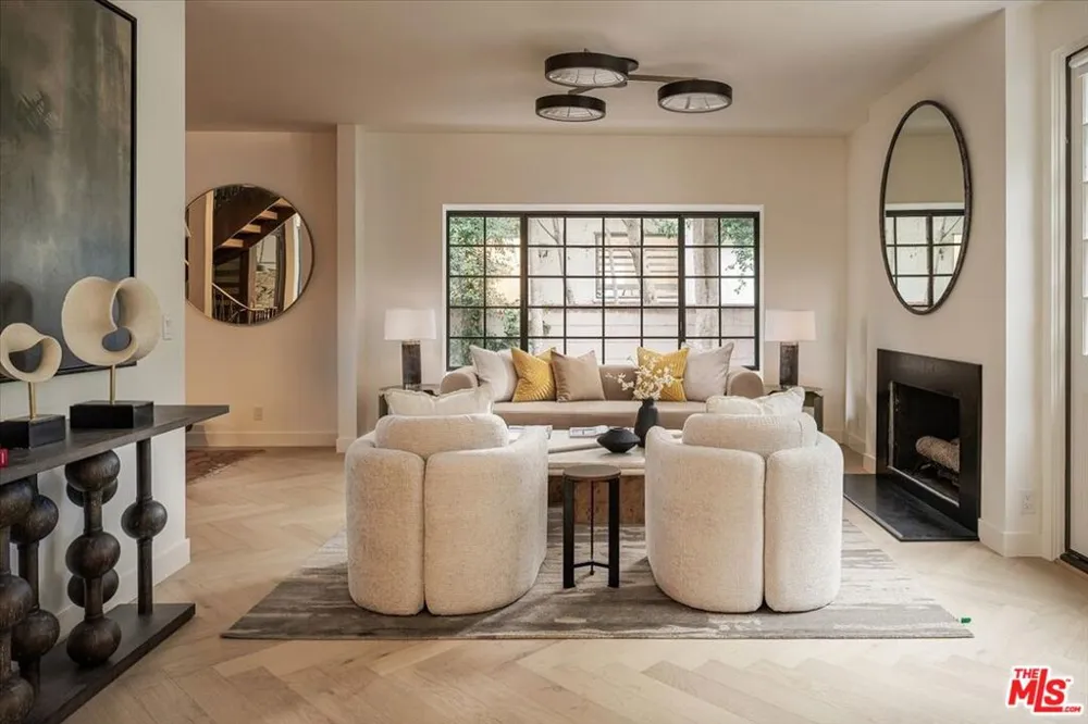 1140 Chelsea Avenue #A Santa Monica, CA 90403