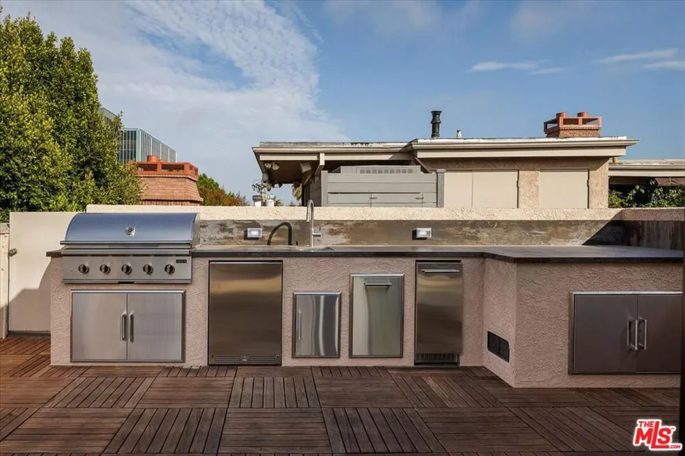 1140 Chelsea Avenue #A Santa Monica, CA 90403