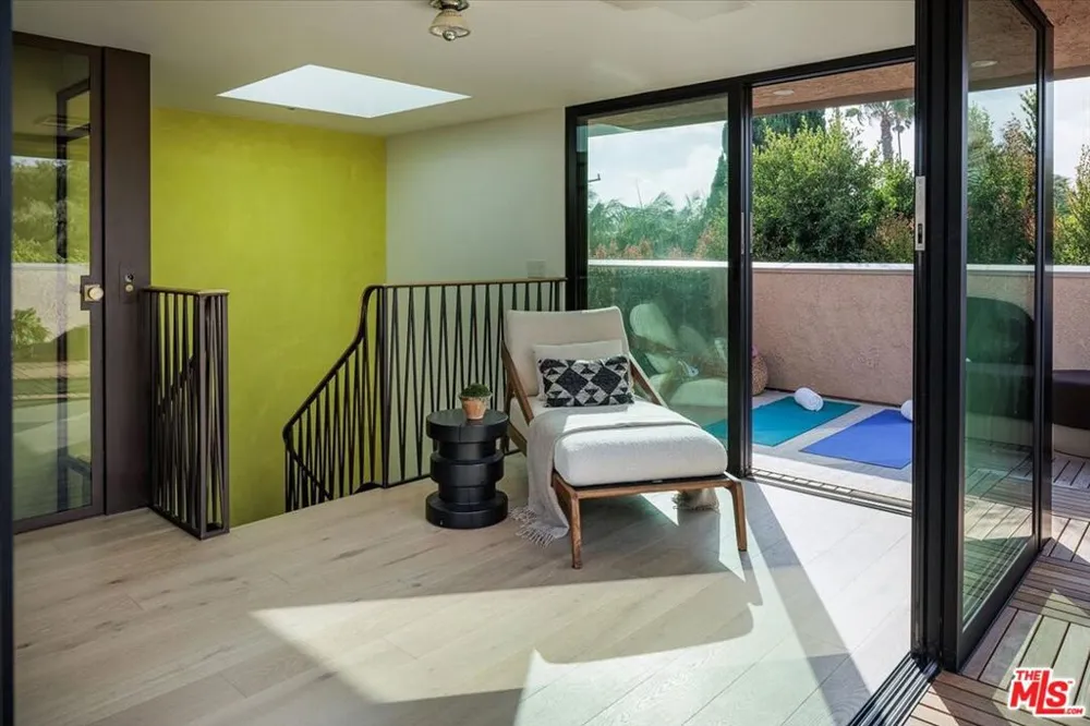 1140 Chelsea Avenue #A Santa Monica, CA 90403