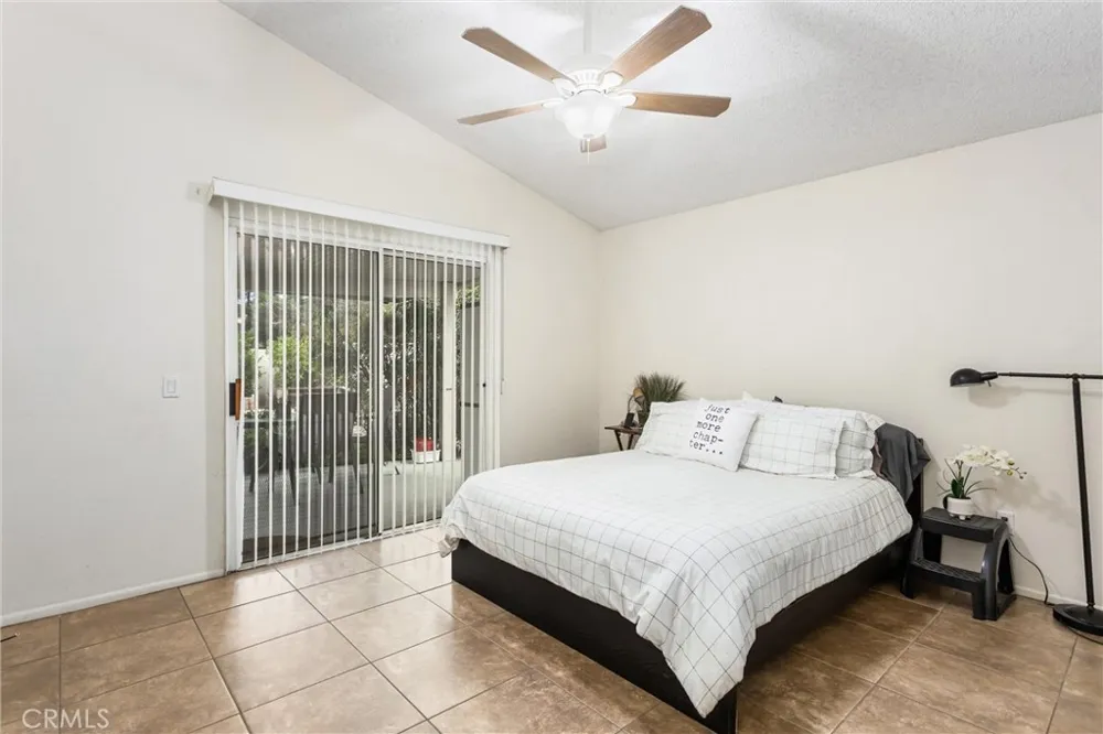5633 Riviera Banning, CA 92220
