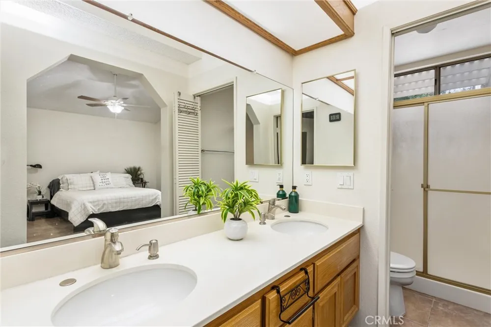5633 Riviera Banning, CA 92220