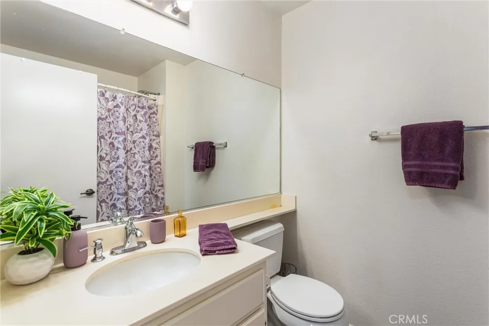 5633 Riviera Banning, CA 92220