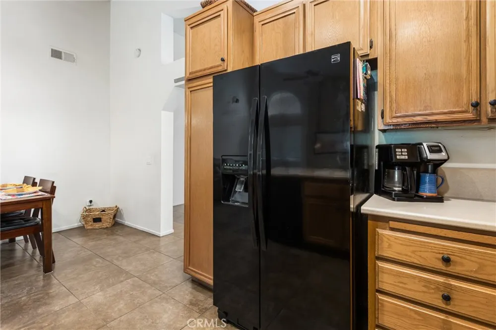5633 Riviera Banning, CA 92220