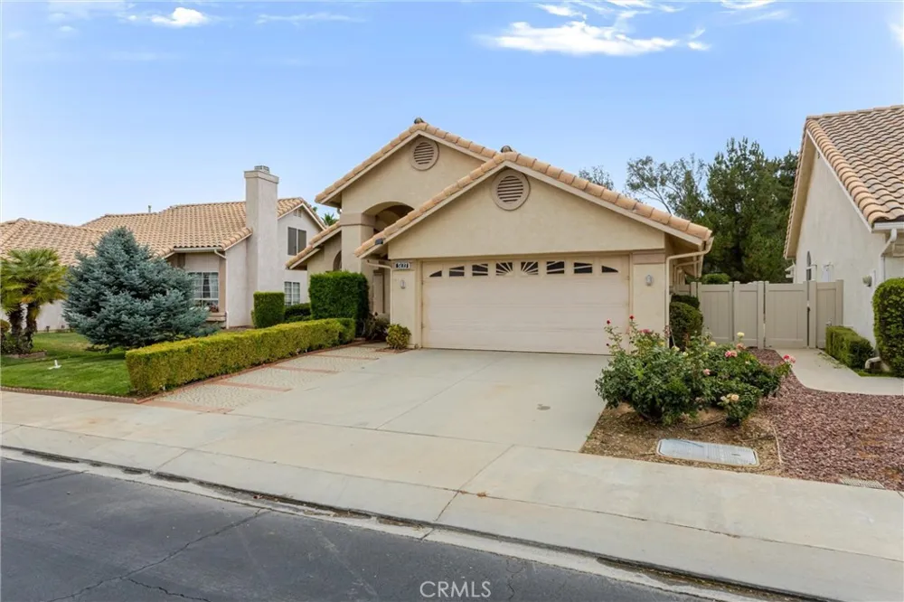 5633 Riviera Banning, CA 92220