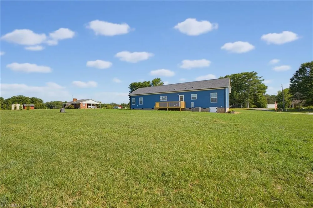 4727 NC Highway 67 Boonville, NC 27011