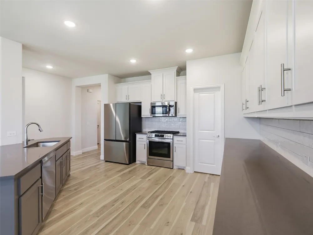 201 Sweetwater Drive Commerce, TX 75428