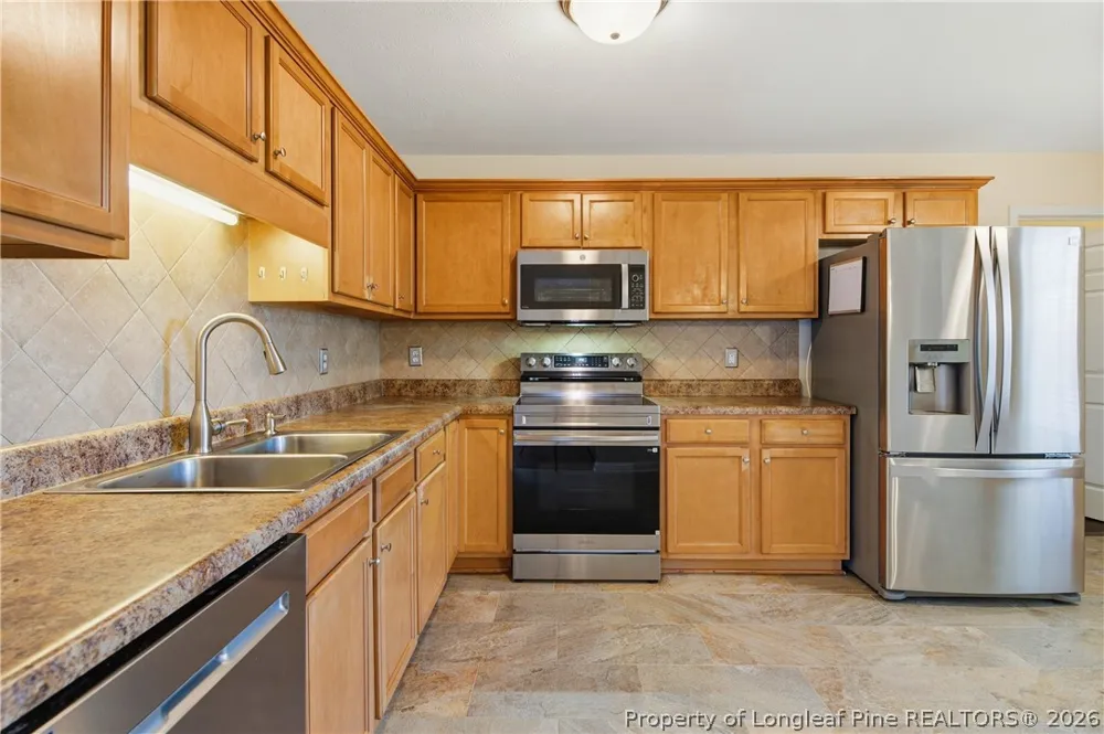 2955 Dalmation Drive Hope Mills, NC 28348