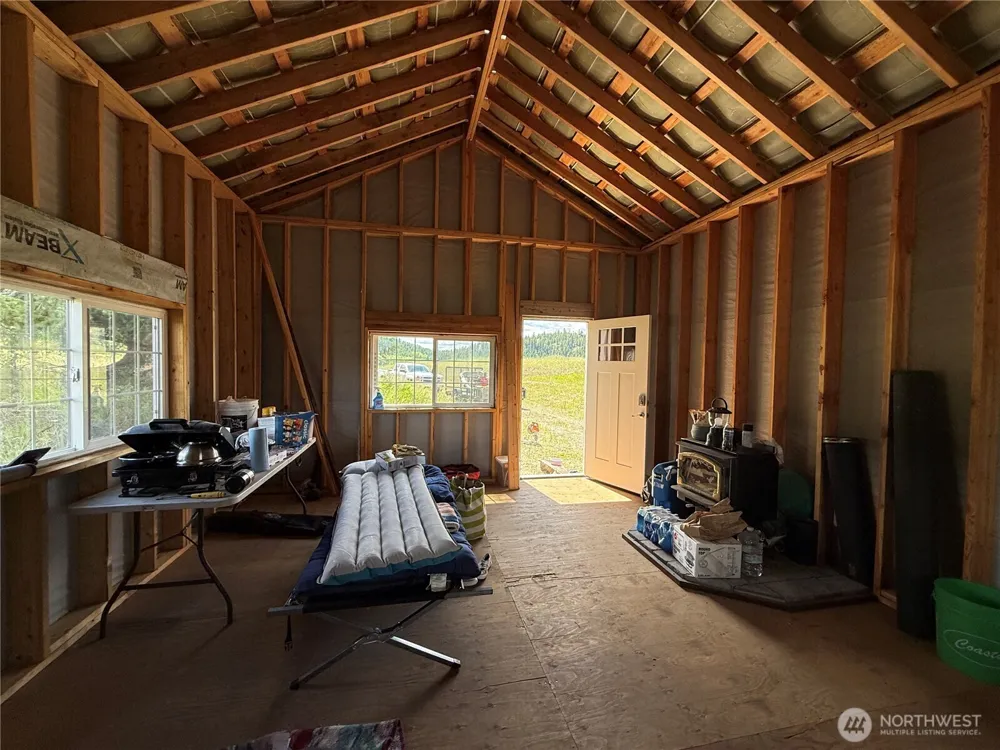 42 Tedesco Road Republic, WA 99166