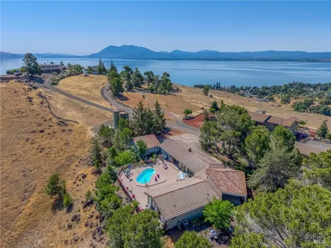 460 Lake Vista Drive