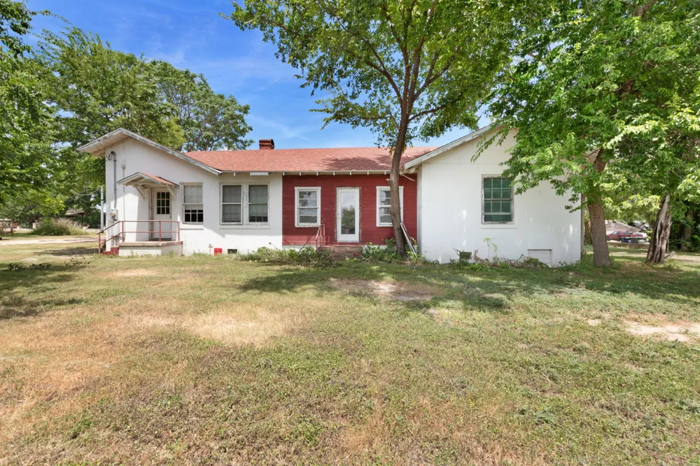 900 Main Street Burnet, TX 78611