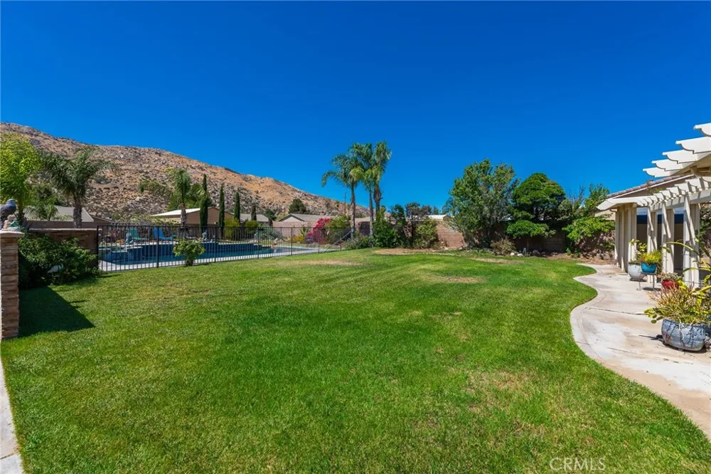 1484 Adam St Banning, CA 92220