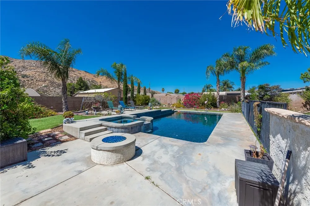 1484 Adam St Banning, CA 92220