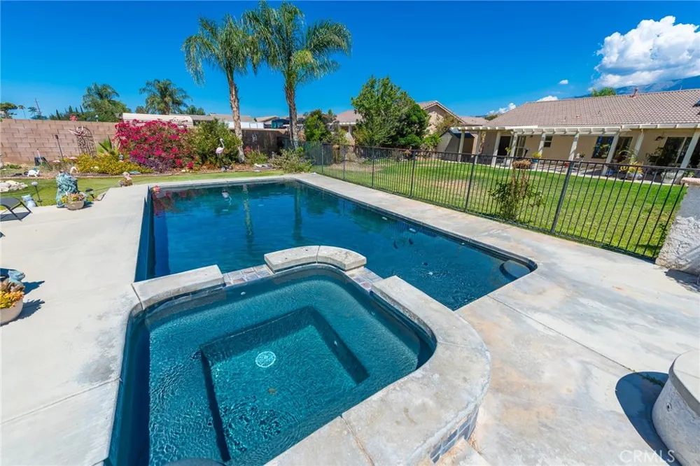 1484 Adam St Banning, CA 92220