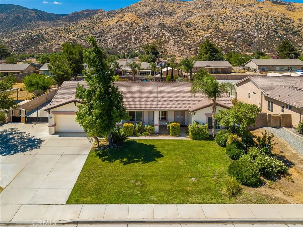 1484 Adam St Banning, CA 92220