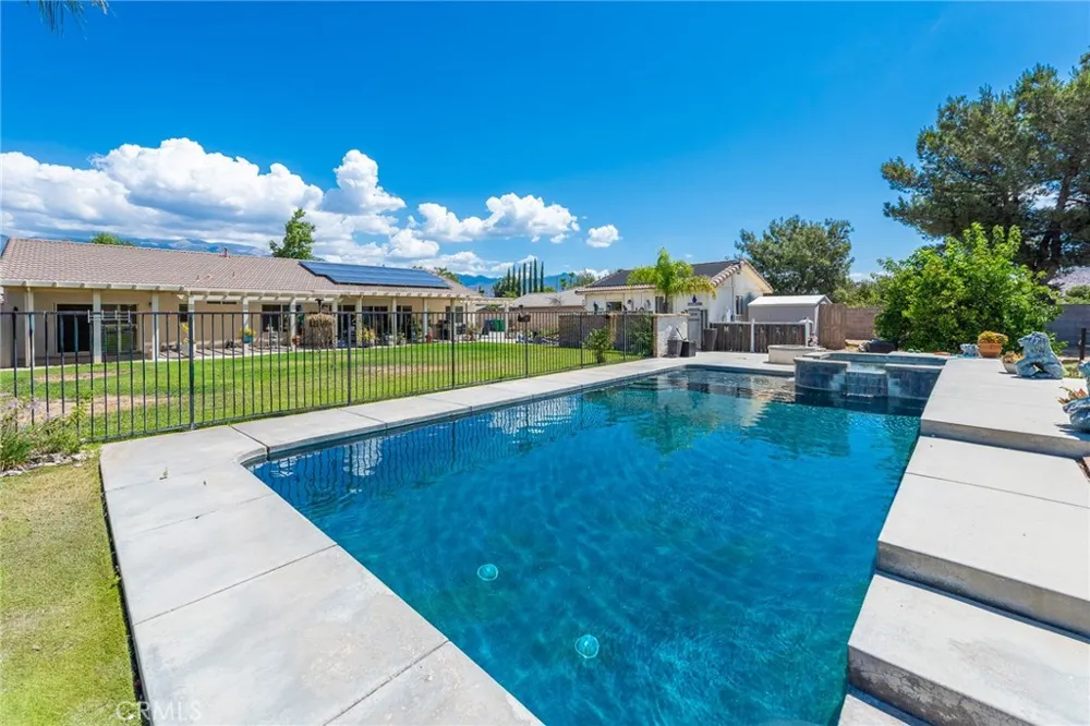 1484 Adam St Banning, CA 92220