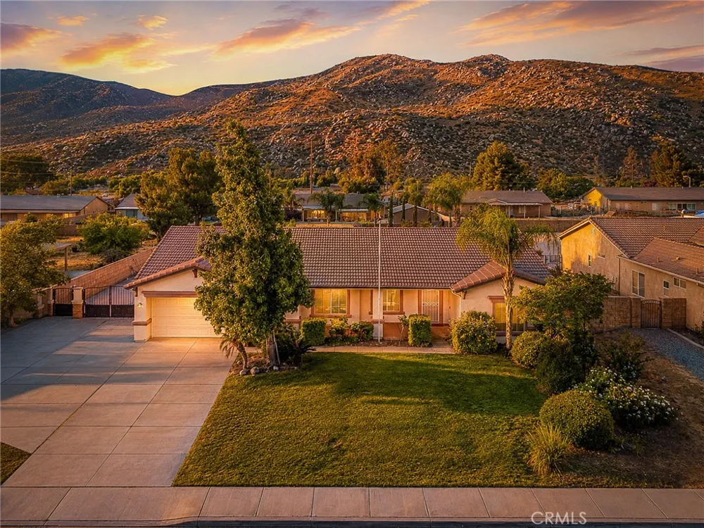 1484 Adam St Banning, CA 92220