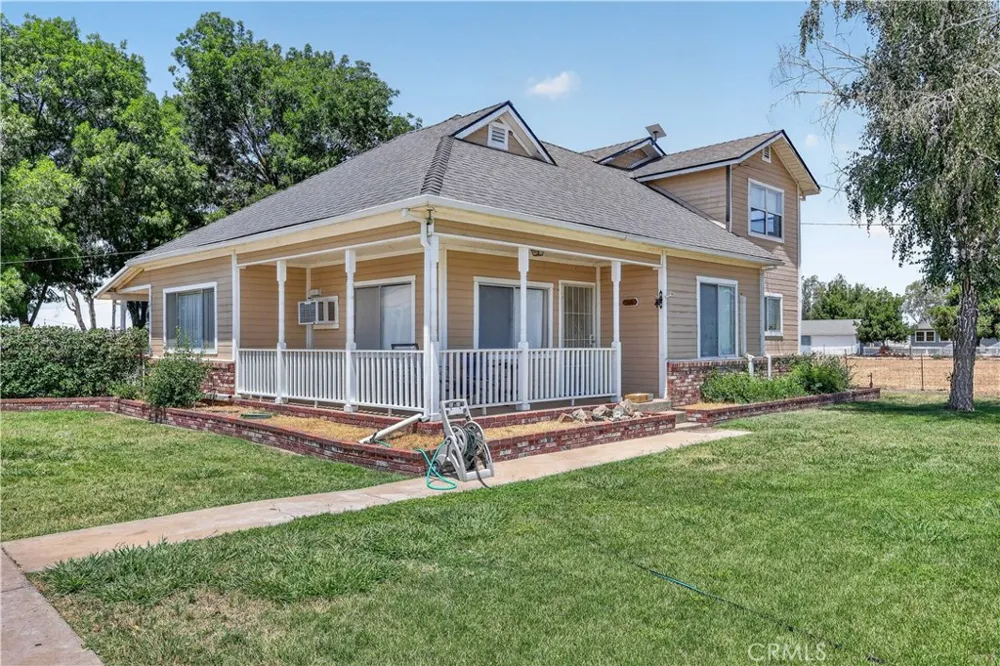 3555 Fresno Le Grand, CA 95333