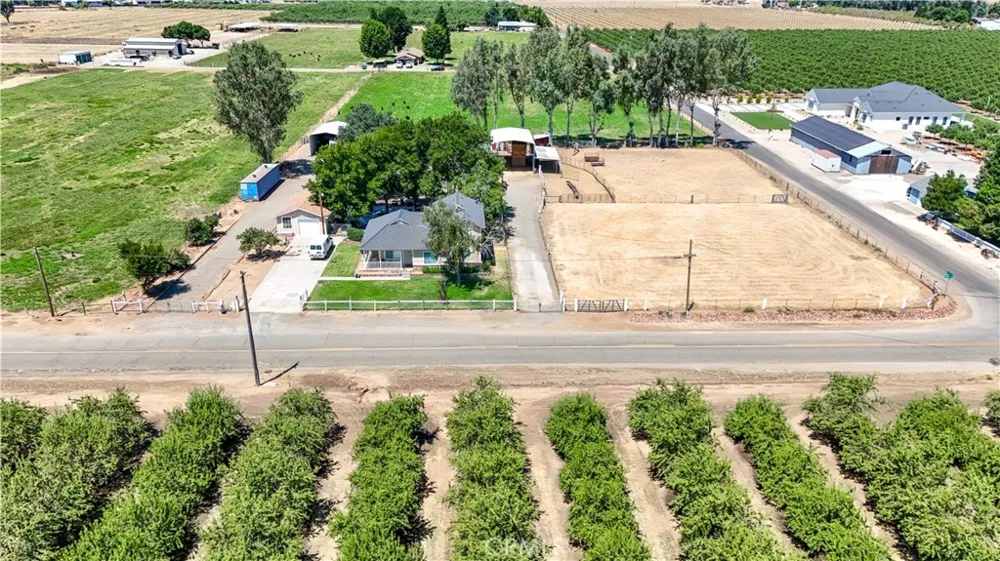 3555 Fresno Le Grand, CA 95333