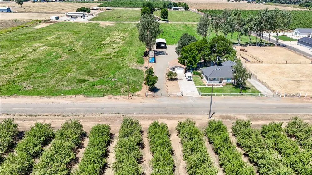 3555 Fresno Le Grand, CA 95333