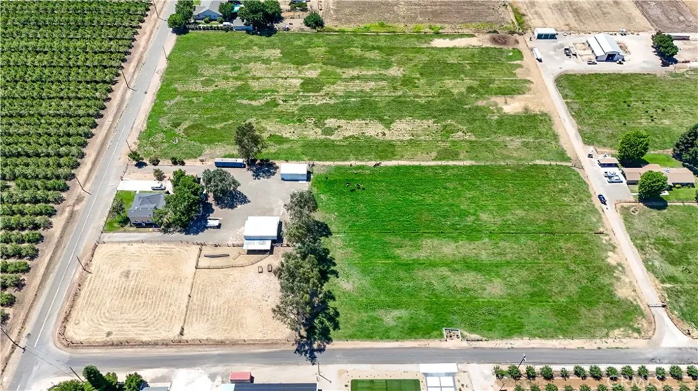 3555 Fresno Le Grand, CA 95333