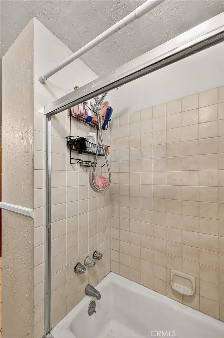3555 Fresno Le Grand, CA 95333
