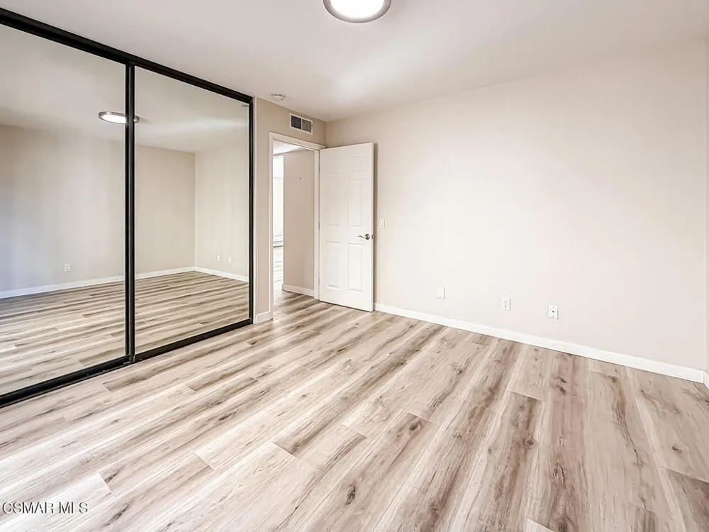 291 Sequoia Court #17 Thousand Oaks, CA 91360