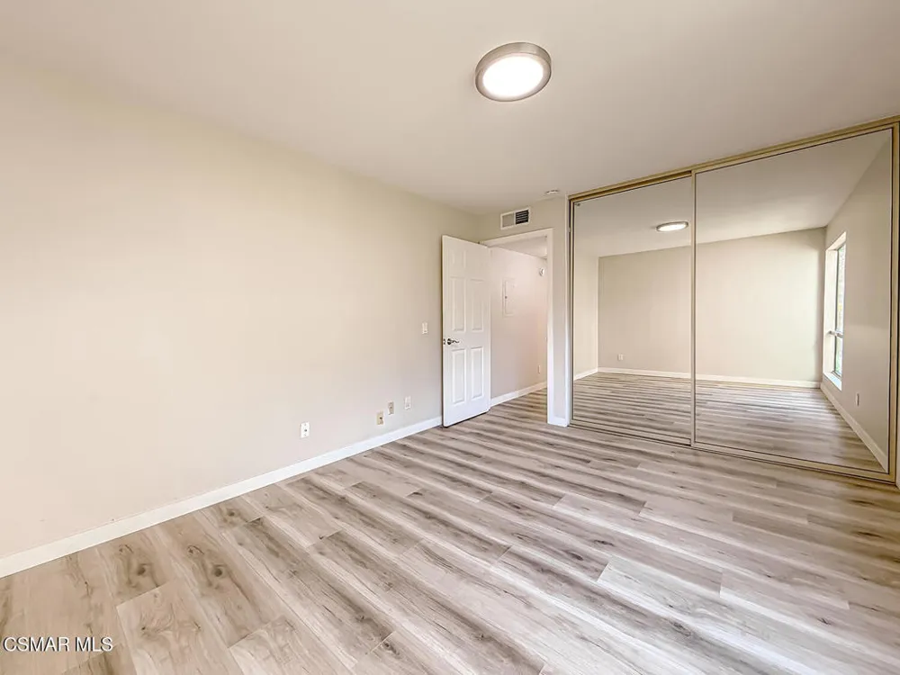 291 Sequoia Court #17 Thousand Oaks, CA 91360
