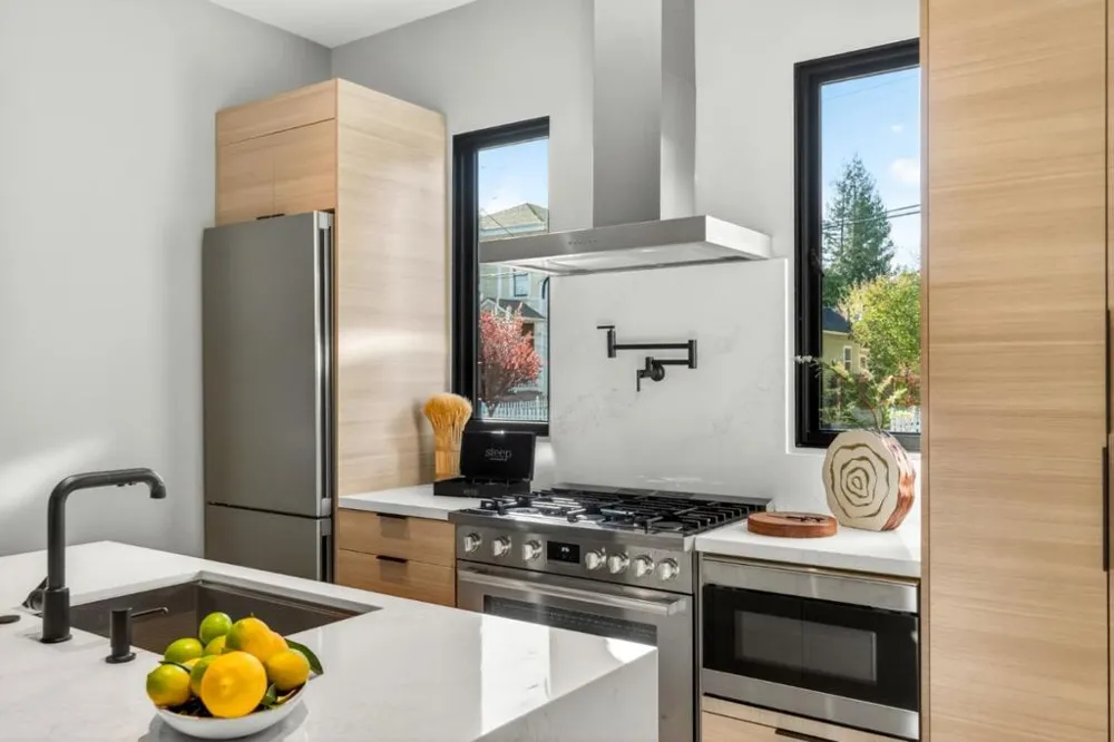 585 Riverside Drive #B Napa, CA 94559