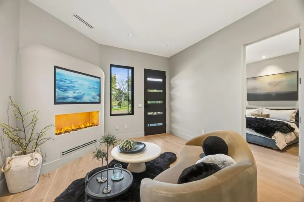 585 Riverside Drive #B Napa, CA 94559