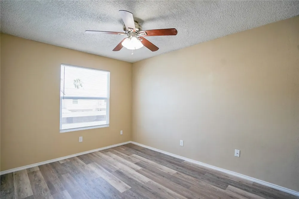 6702 Everhart #E-102 Corpus Christi, TX 78413